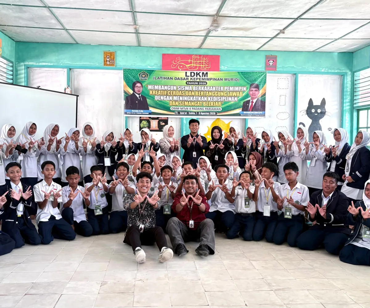 KKN 52 UIN Imam Bonjol Padang Bekali Pengurus OSIM MTsN 04 Padang Pariaman dengan Jiwa Kepemimpinan dan Manajemen Organisasi