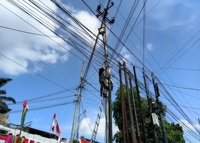 Perkuat Keandalan Infrastruktur, PLN Icon Plus Lakukan Penataan Jaringan Fiber Optik di Wilayah Kota Pekanbaru