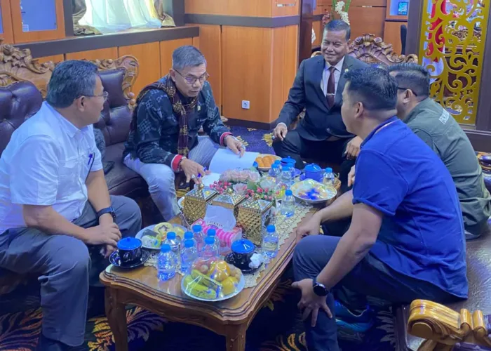 Soal Kedatangan Anggota Komisi III DPR RI ke PN Padang, Mardefni Nilai Sebagai Bagian Intervensi