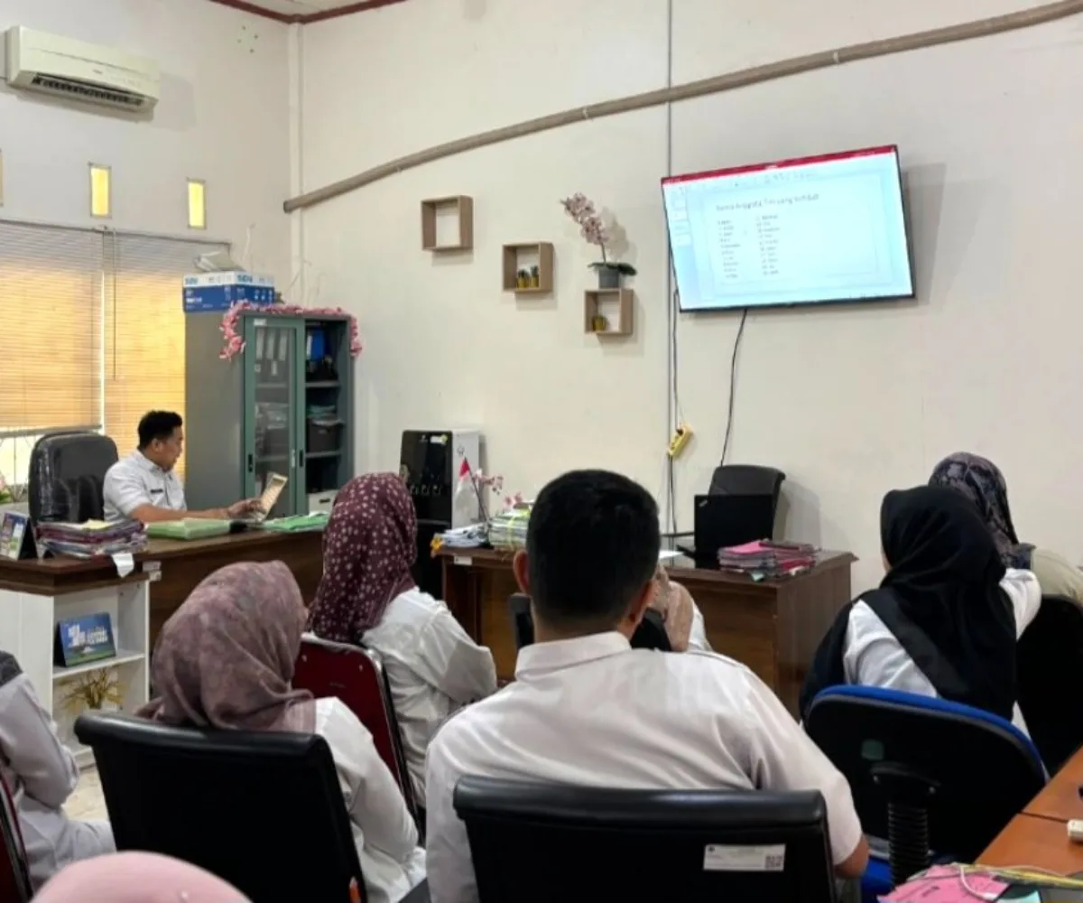 Pastikan Pelayanan Optimal, Seksi Penetapan Hak dan Pendaftaran Kantor Pertanahan Pessel Gelar Monev