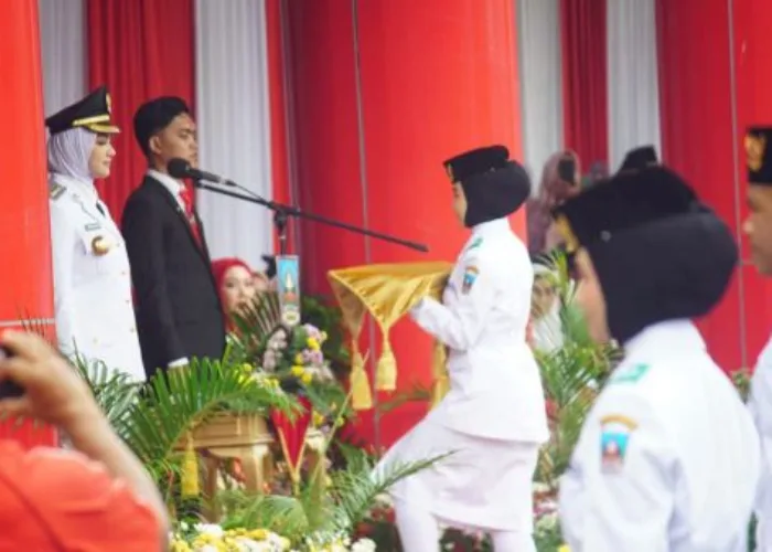 Upacara Peringatan Detik-detik Proklamasi Kemerdekaan RI ke 81 di Dharmasraya, Berlangsung Khidmat
