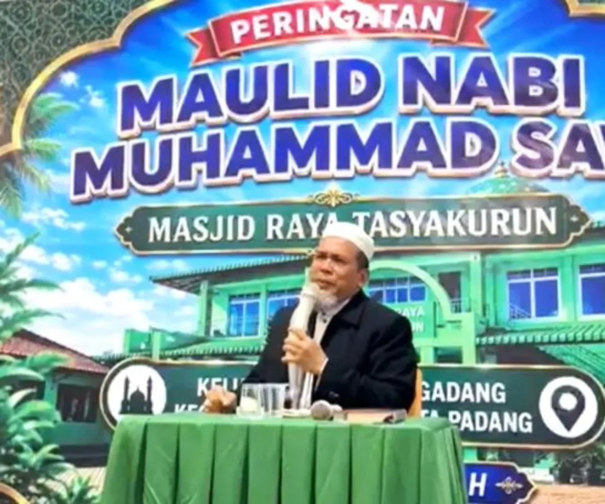 Peringatan Maulid Nabi di Masjid Raya Tasykurun Semarak, Gusfahmi: Mencontoh Kesuksesan Nabi Muhammad SAW