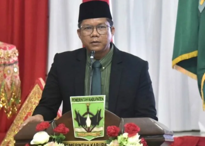 Hendra Aswara, Sekda Definitif, Birokrat Andal