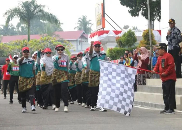 38 Tim Peserta Gerak Jalan Meriahkan HUT RI ke-81