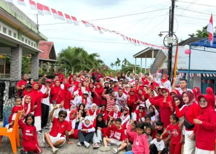 Semarak HUT RI ke-81 di RW 08, Syafrizal Lepas Peserta Jalan Santai Bernuansa Merah Putih