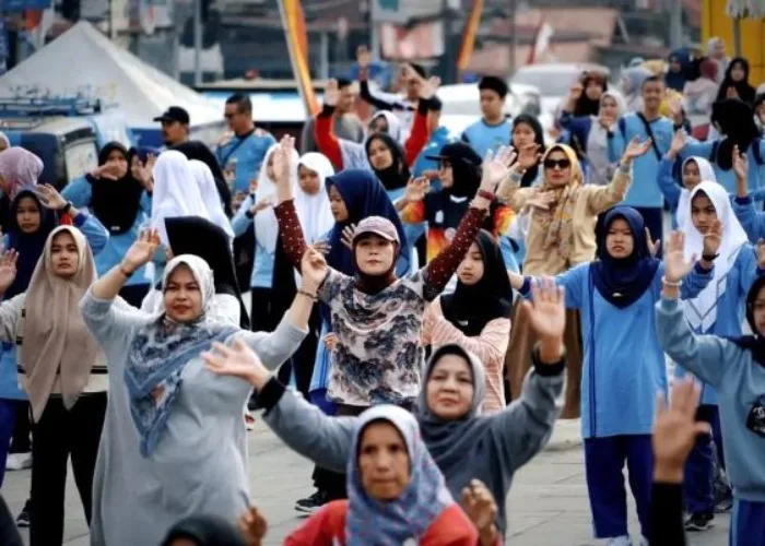 Minggu Pagi, CFD jadi Ruang Olahraga dan Panggung Kreativitas Pelajar