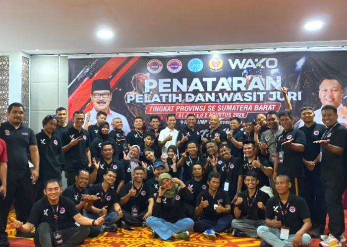 Pelatih dan Wasit-Juri Kickboxing Sumbar Matangkan Kesiapan Menuju Porprov XVI