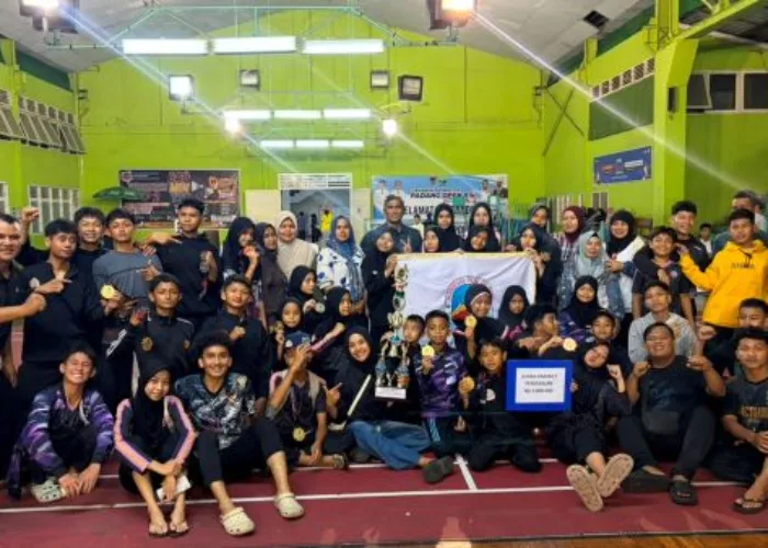PPS Sakato Semen Padang Raih Juara Umum II Walikota Cup II