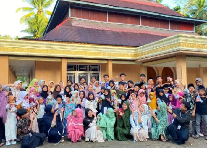 Satukan Dua TPA dalam Satu Kebaikan, KKN 52 UIN Imam Bonjol Padang Gelar Didikan Subuh di Masjid Raya Pucung Anam