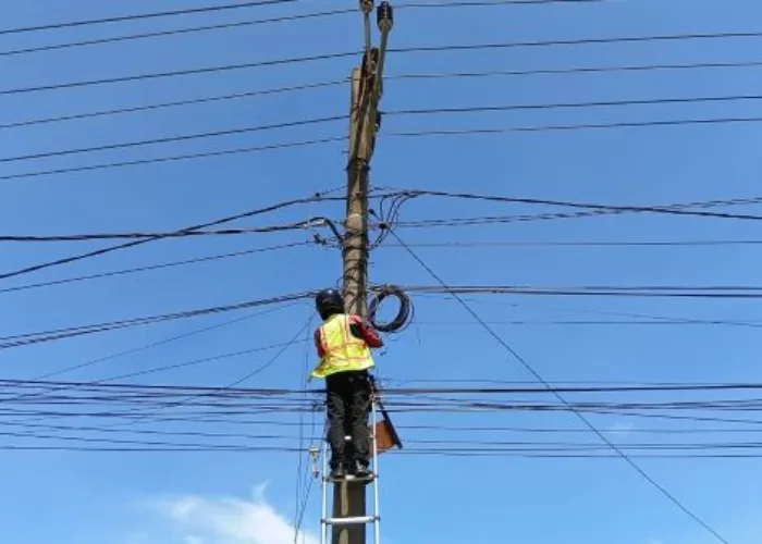 Perkuat Kesiapan Infrastruktur Telekomunikasi, PLN Icon Plus Lakukan Pemeliharaan Jaringan Fiber Optik di Pesisir Selatan