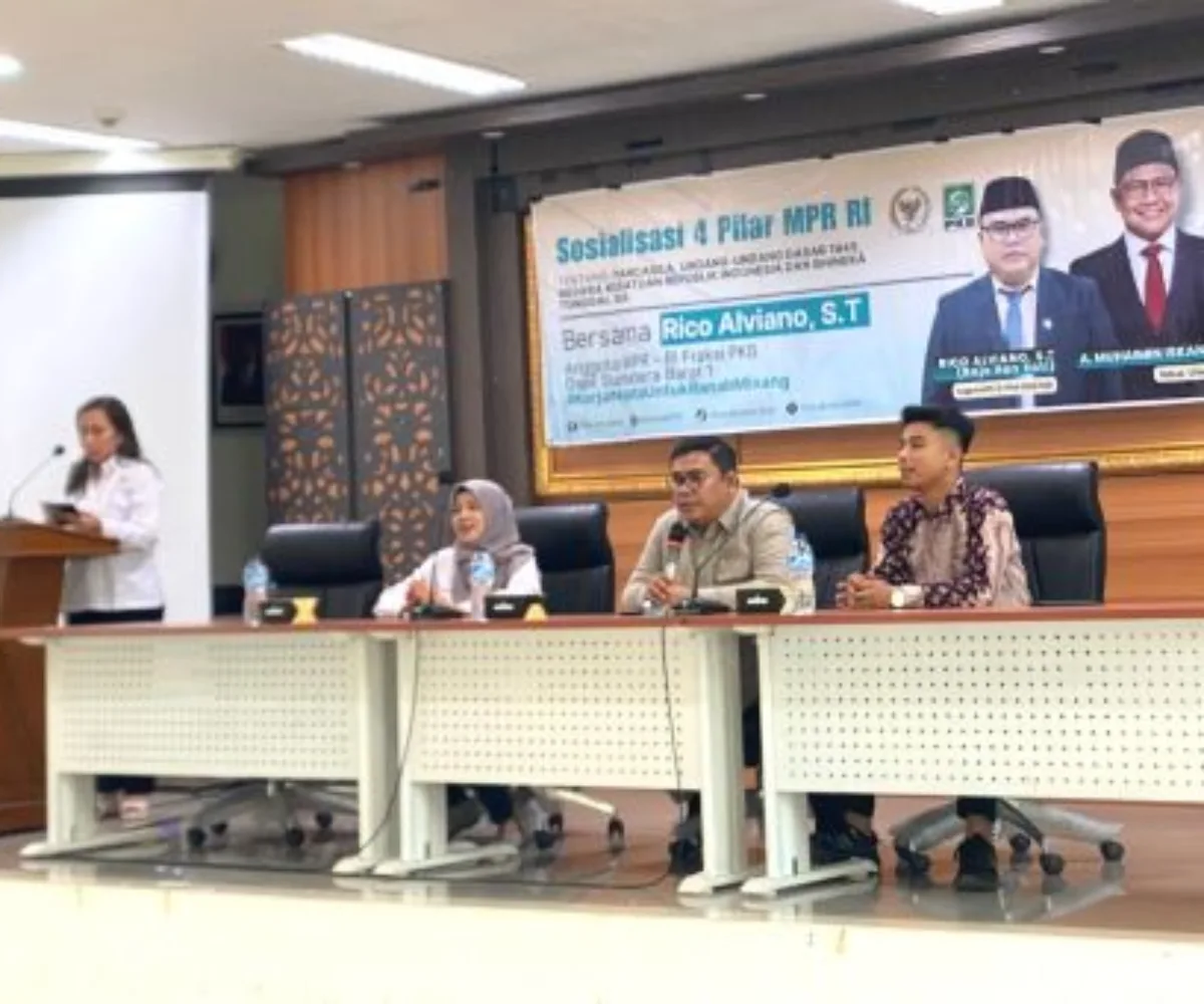Rico Alviano Sosialisasikan Empat Pilar MPR RI di Kota Padang