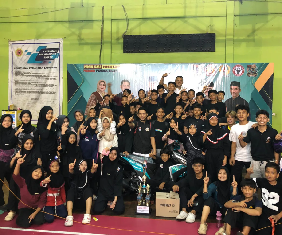 Perguruan Silat Sakato Semen Padang Raih Sepeda Motor di Ajang Padang Pencak Silat Open 2026
