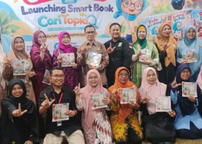 CariTopia Luncurkan Buku Pintar Bahasa Minang Berbasis Augmented Reality, Lanjutkan Inovasi Mahasiswa UNP