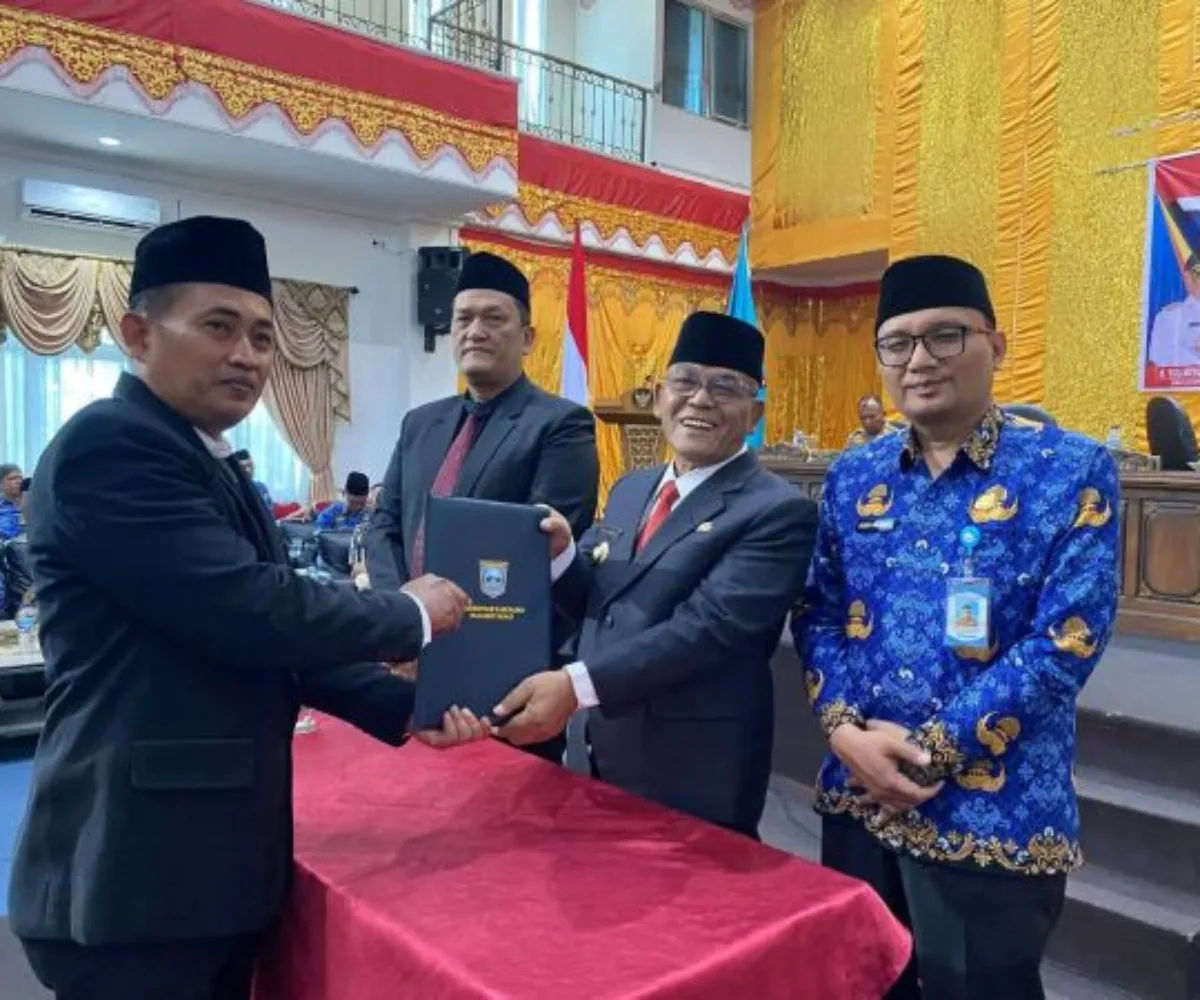 Lantik 15 PPTP, Bupati Yulianto: Jalankan Amanah dengan Integritas, Berorientasi Pelayanan Masyarakat