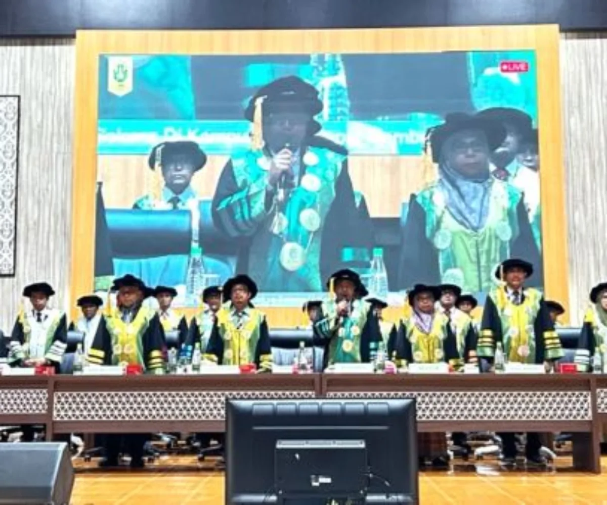 Rektor UIN Bukittinggi Titip Empat Pesan kepada Wisudawan: Ilmu, Integritas, Kepedulian dan Kebermanfaatan
