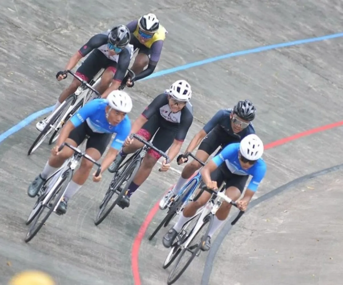 Balap Sepeda Porprov XVI: Padang Masih Dominan, Persaingan Berlanjut ke Nomor MTB di Unand