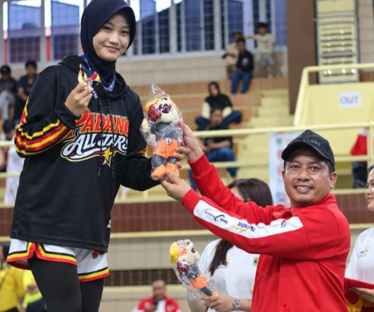 Ditutup Hamdanus, Padang Borong Medali Emas Basket Porprov XVI Sumbar