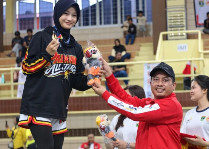 Ditutup Hamdanus, Padang Borong Medali Emas Basket Porprov XVI Sumbar
