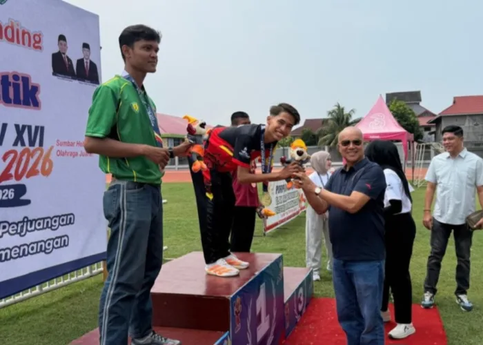 Solok Pimpin Klasemen Atletik Porprov, Padang dan Bukittinggi Membayangi