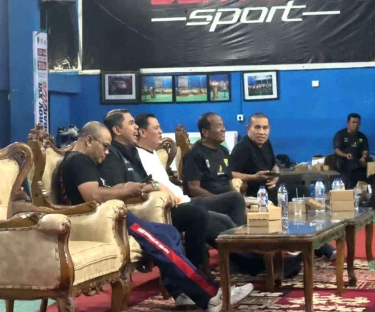 Dipo Kunjungi Pertandingan Bulutangkis Porprov XVI, Berharap Lahirnya Yusup Baru dari Sumbar