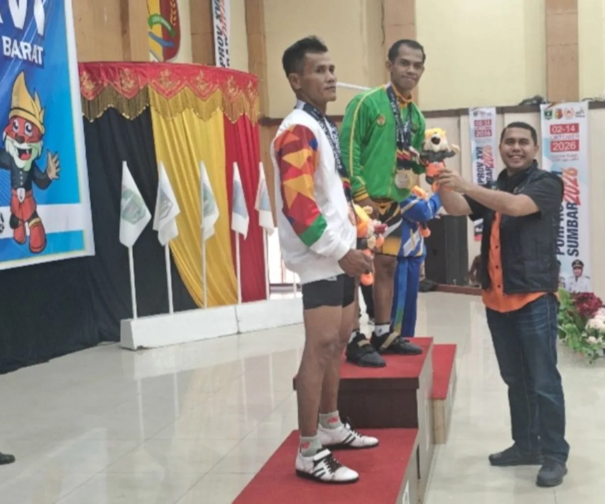 Apendrizal Rebut Emas Angkat Besi Porprov XVI, Dipo: Jangan Cepat Puas