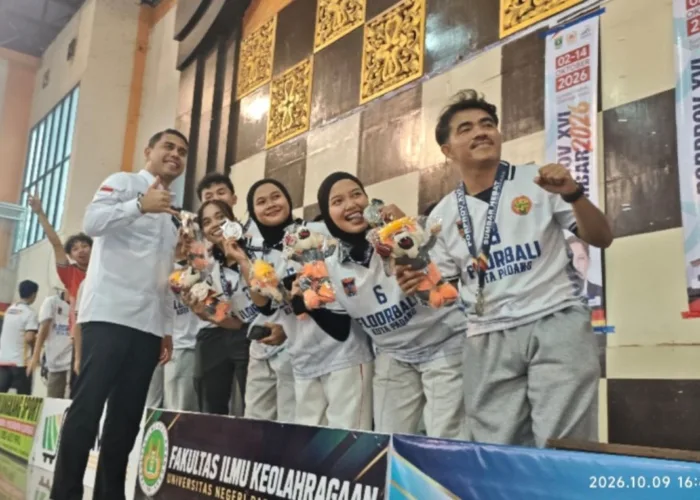 Padang, Dharmasraya dan Pasbar Berjaya di Floorball Porprov XVI Sumbar 2026