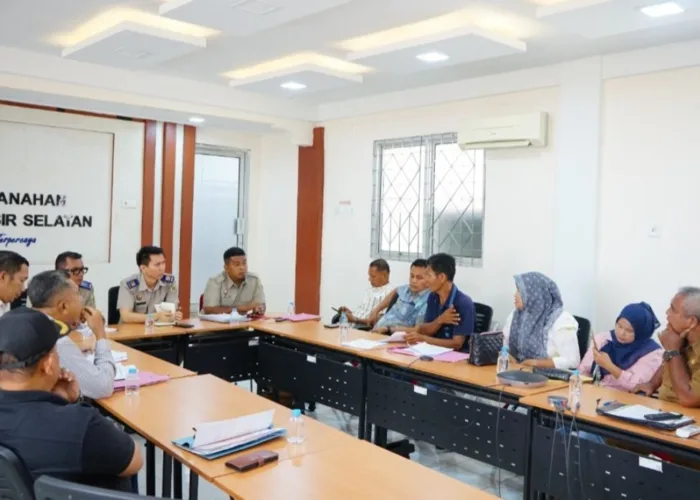 Kantah Pessel Mediasi Sengketa Tanah, Kedepankan Musyawarah dan Kepastian Hukum