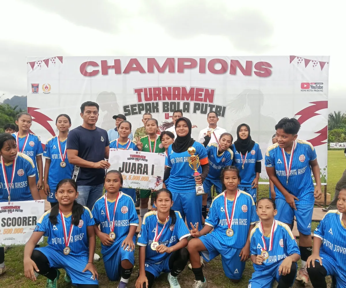 Kompak FC B Juara Turnamen Sepakbola Putri U-16 Piala Walikota Padang 2026, Bantai Yodha FC 8-1 di Final