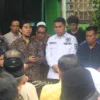 Anandya Dipo Ikut Melepas Jenazah Rika Rizkina Lubis, Istri Pengurus KONI Sumbar