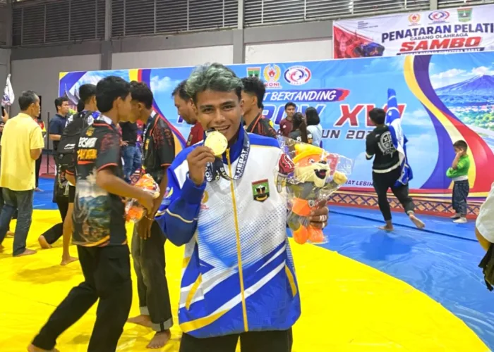 Dari Perjuangan Hidup ke Podium Juara, Aria Nurrahman Buktikan Mimpi Tak Mengenal Batas