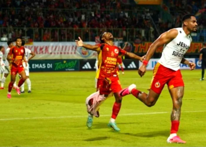 Gol Menit ke-89 Lawan  Sumsel United, Semen Padang FC Naik ke Posisi Tiga