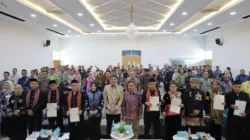 Kanwil BPN Sumbar Serahkan 7 Sertipikat HPL Tanah Ulayat kepada Masyarakat Hukum Adat