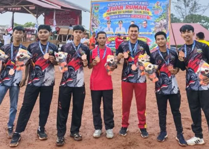 Torehkan Prestasi, Tim Cricket Kota Pariaman Peroleh Medali Perunggu di Porprov XVI Sumbar