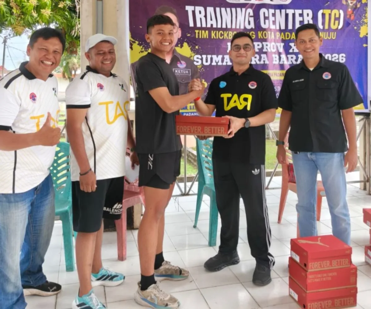 Tommy Arby Rumengan Suntik Motivasi Petarung KBI Padang, 12 Emas Dibidik di Porprov XVI