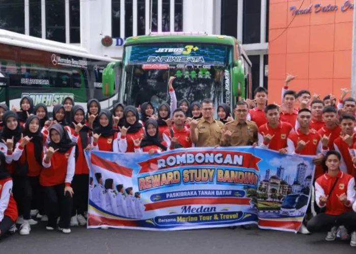 81 Rombongan Paskibraka Tanah Datar Ikuti Studi Komparatif ke Medan