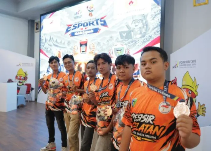 Debut Bersejarah di Porprov XVI Sumbar, ESI Pessel Langsung Sabet Perunggu Mobile Legends