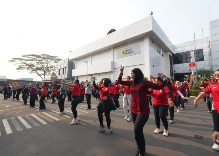 ICONMOVE Warnai HUT ke-26 PLN Icon Plus dengan Semangat Hidup Sehat dan Kepedulian Sosial