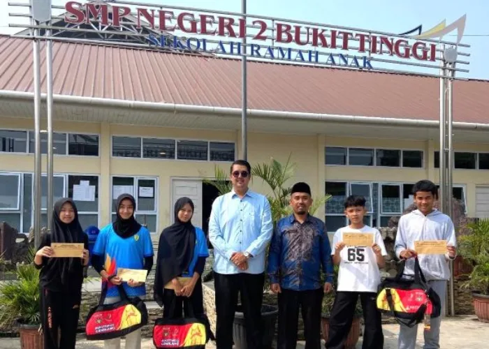 Tiga Atlet Berprestasi SMPN 2 Bukittinggi Turut Perkuat Kontingen Bukittinggi pada Porprov XVI Sumbar