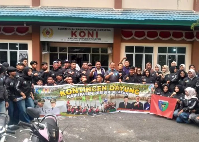 Ketua KONI Pessel Lepas Cabor Dayung ke Porprov XVI, M. Adli: Bawa Nama Daerah dengan Prestasi